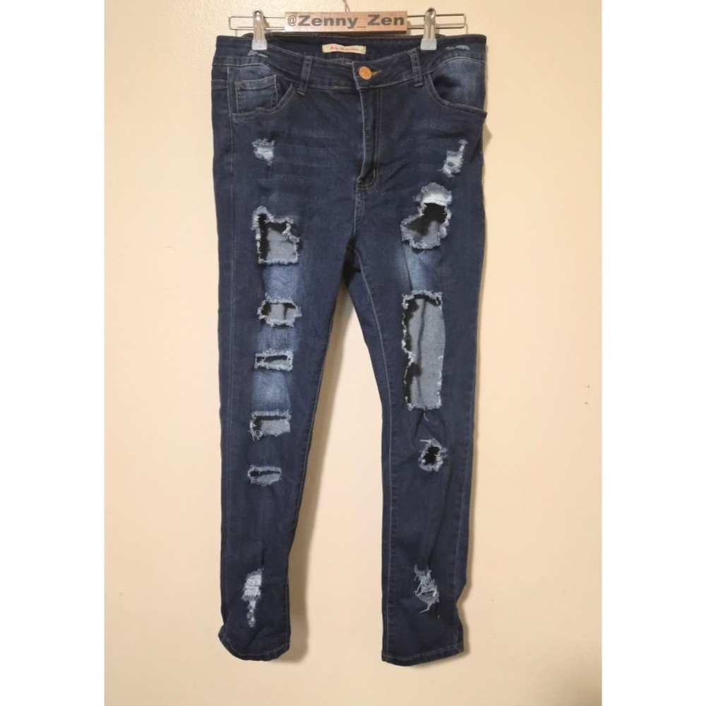 AQ Demin Dark Distressed Skinny Jeans | GUC